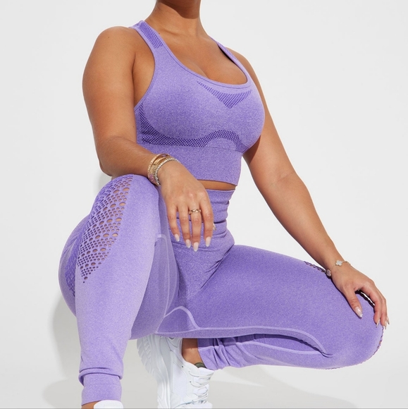 Fashion Nova Active Set - Picture 2 of 2